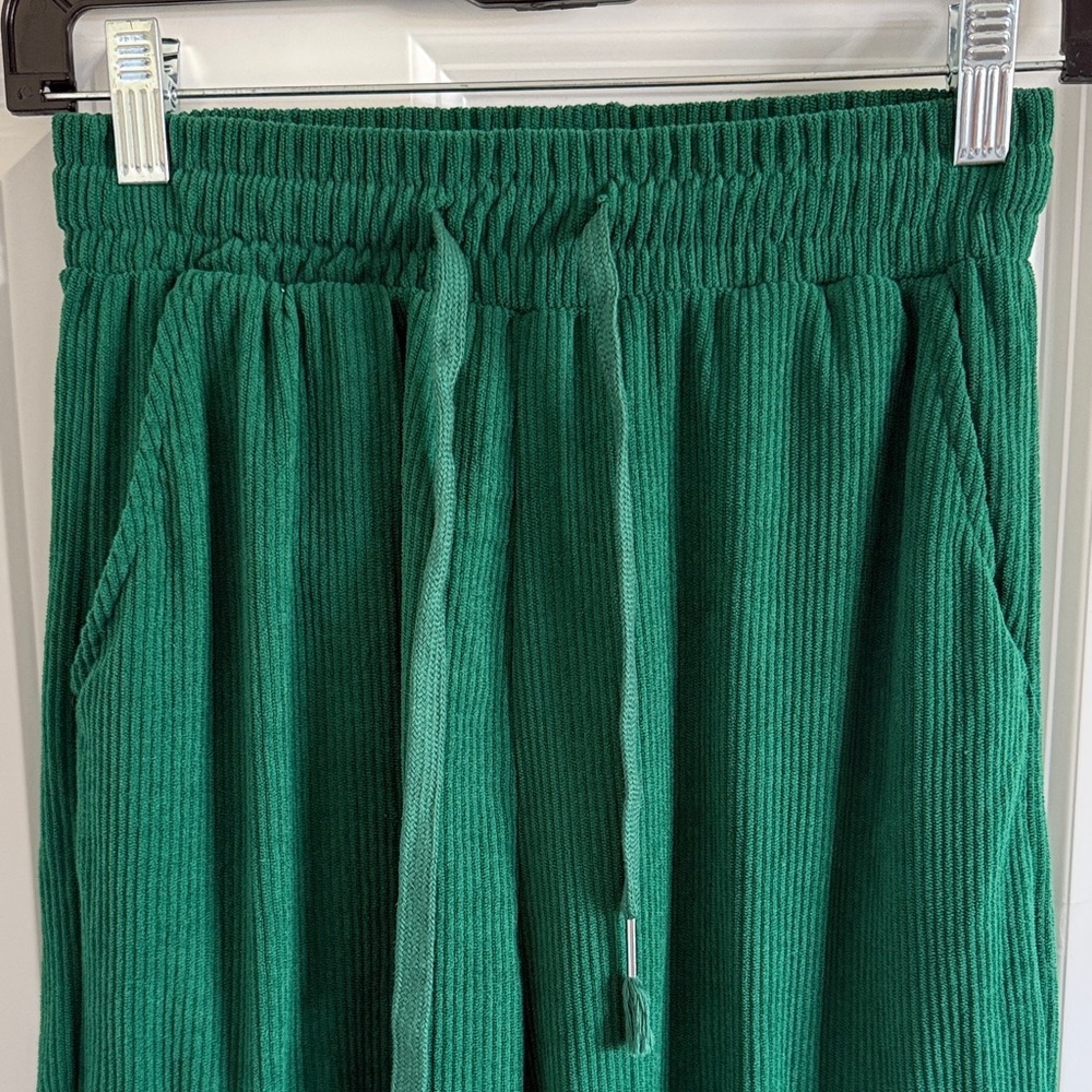 New Mix Green Wide-Leg Corduroy Cargo Pants Size Small - Picture 2 of 7